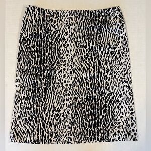 Talbots cotton blend animal print pencil skirt black & white jacquard pattern 12